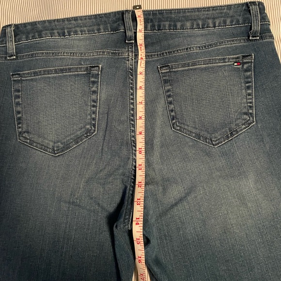 Tommy Hilfiger Jeans - Picture 5 of 10